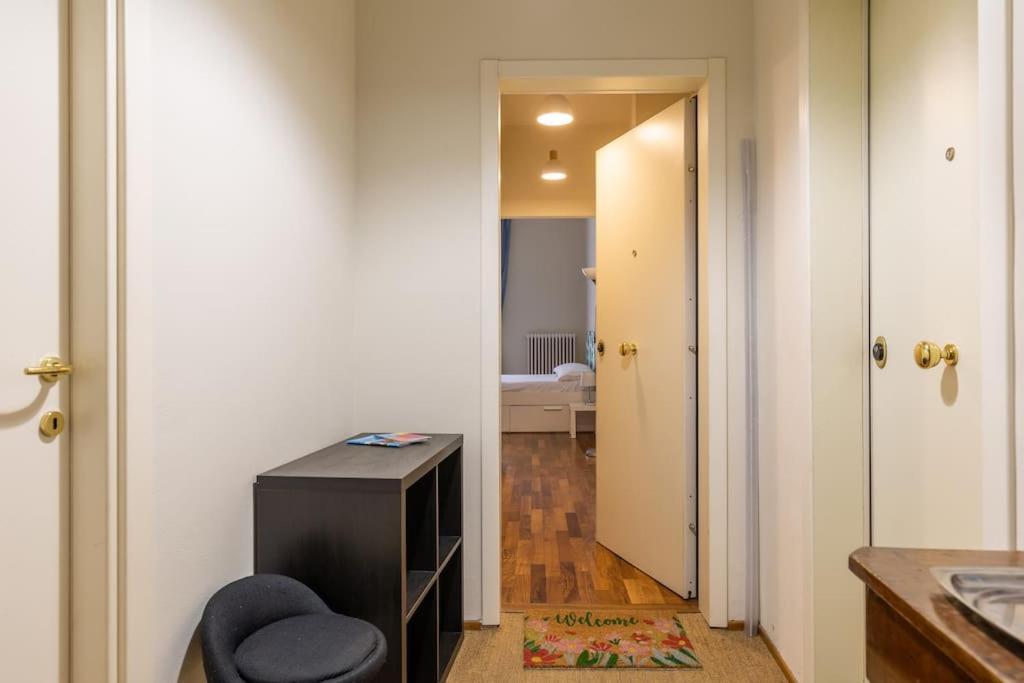 Suite In Via Del Pratello Болонья Экстерьер фото
